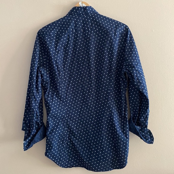 Trendy Saks Fifth Avenue Men’s Dress Shirt - Picture 4 of 4